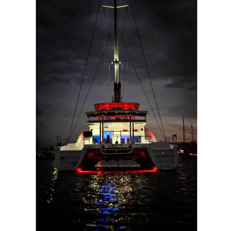 LUMITEC LIGHTING Zephyr LED Spreader/Deck Light, Brushed Black Base, White Non-Dimming 5 LUMITEC LIGHTING Zephyr LED Spreader/Deck Light, Brushed Black Base, White Non-Dimming - Image 5