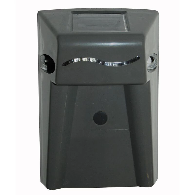 TAYLOR MADE Solar LED 3-Color Piling Dock Light 1 TAYLOR MADE Solar LED 3-Color Piling Dock Light