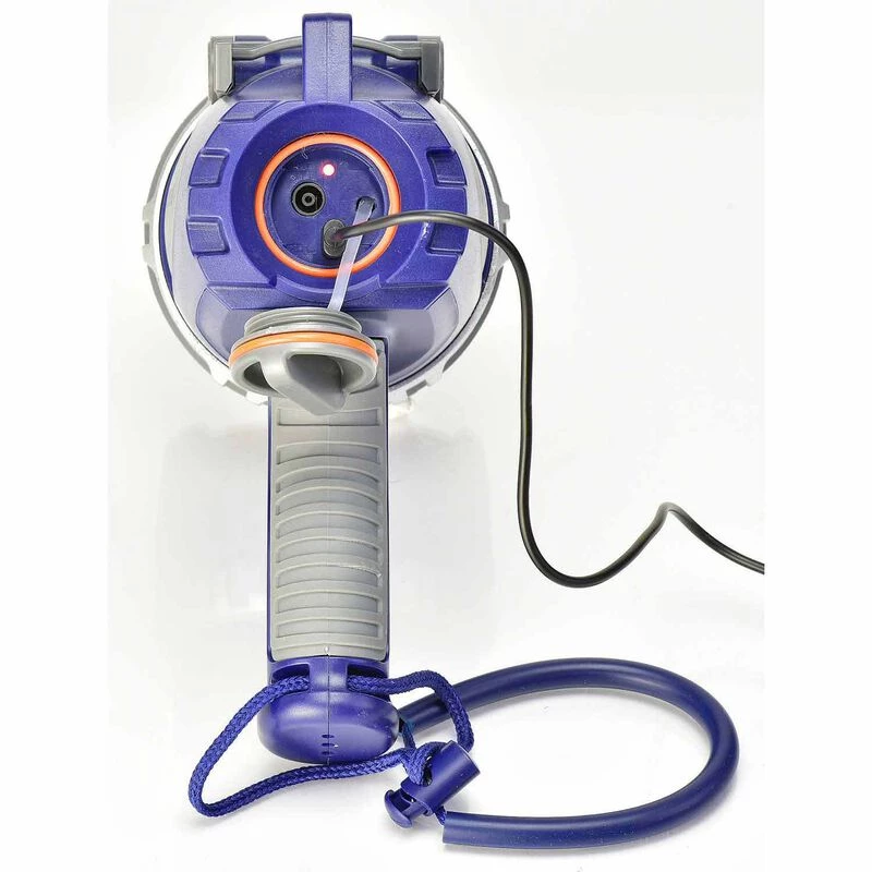 WEST MARINE Waterproof 3000-Lumen Rechargeable LED Spotlight 5 WEST MARINE Waterproof 3000-Lumen Rechargeable LED Spotlight - Image 5