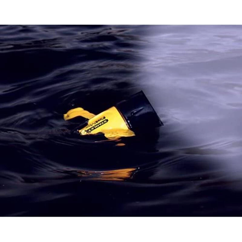STANLEY TOOLS Floating Waterproof 520 Lumen LED Spotlight 3 STANLEY TOOLS Floating Waterproof 520 Lumen LED Spotlight - Image 3